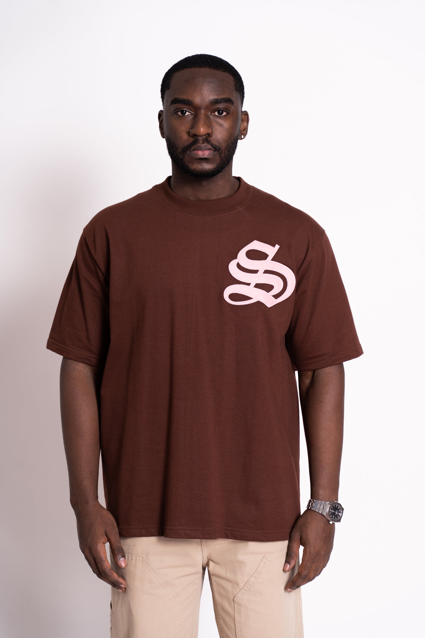 STRADA Vintage Oversized Crew Neck T-shirt - Pink Patch on Brown T-shirt - STRADA
